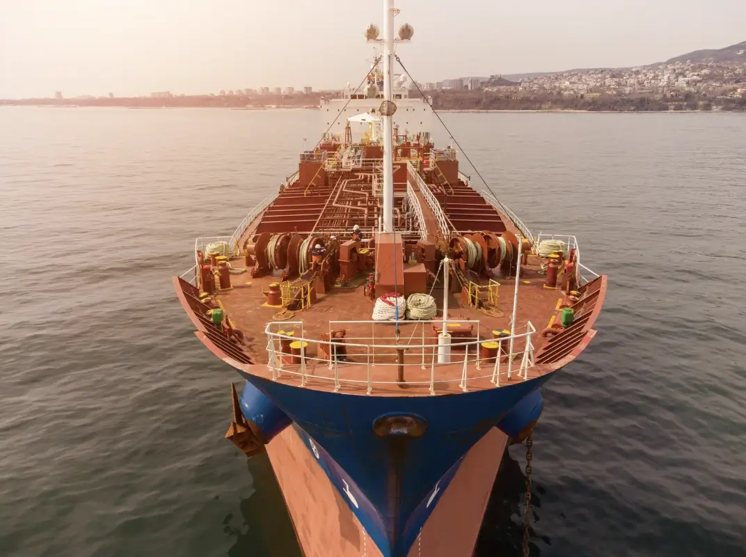best diesel engine, Large ship
